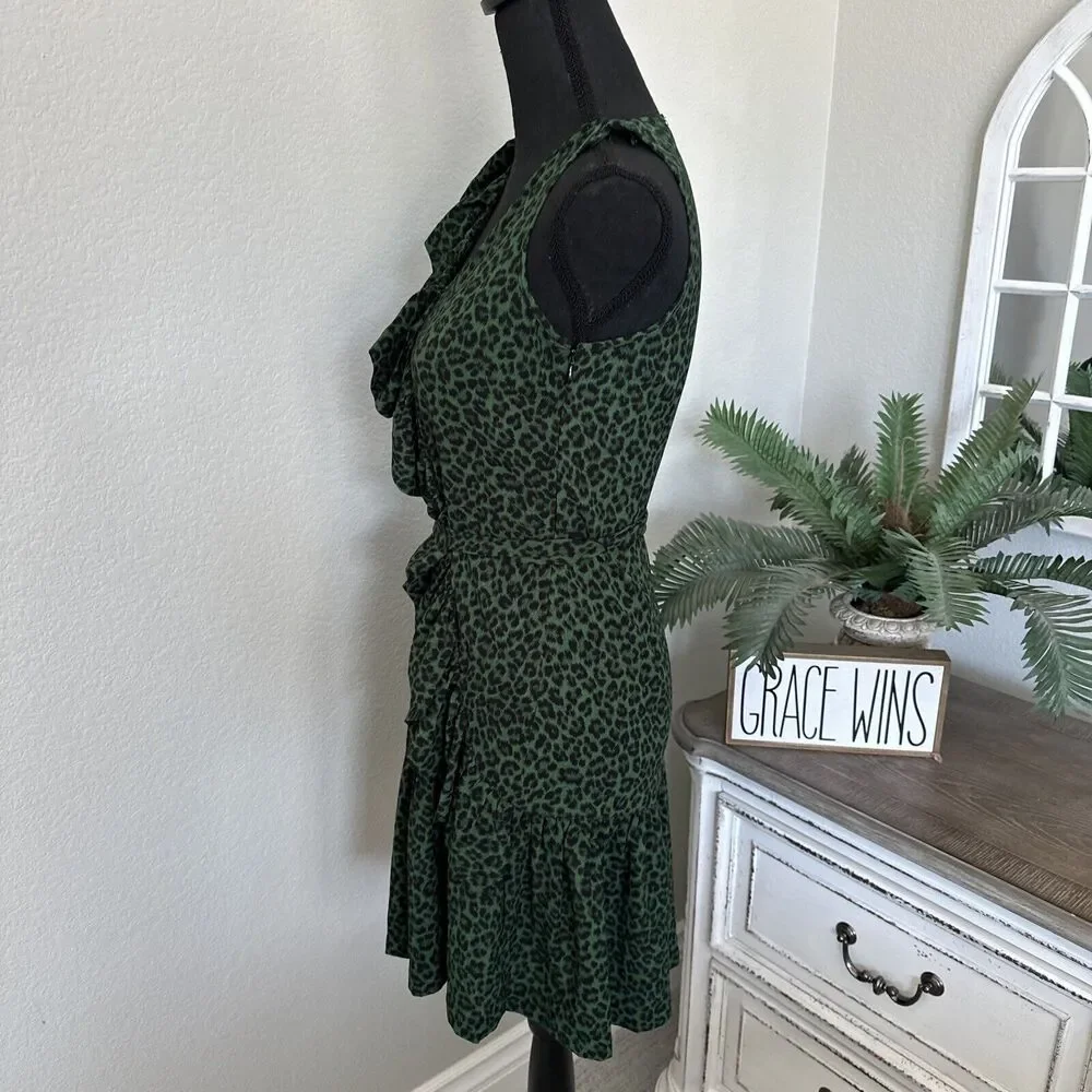 Micahel Kors Green Leopard Sleeveless Tunic Blouse Top Women's Size 2 Ruffle‎